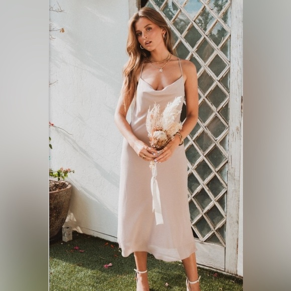 SHOW ME YOUR MUMU Verona cowl neck Slip Midi Dress Show me the Ring Bridesmaid - Picture 3 of 9